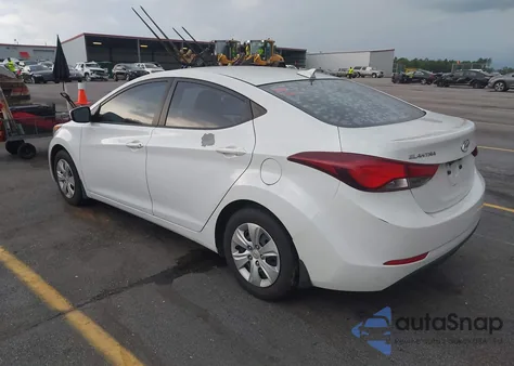 2016 Hyundai Elantra Se z USA, uszkodzony, nr VIN 5NPDH4AE0GH688736